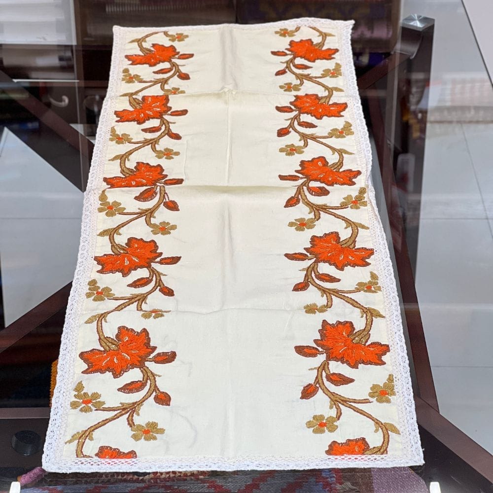 2290 single table runner with hand embroidery 1