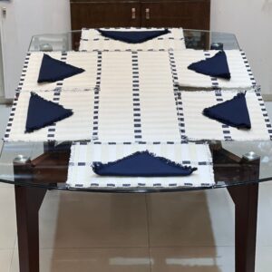 exclusive table runner 3.1