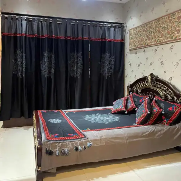 exclusive hand worked bed sheet set 5