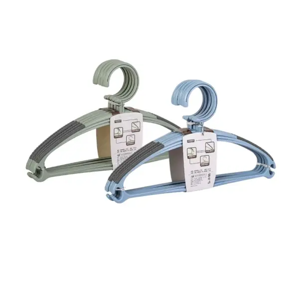 hanger with non slip grip