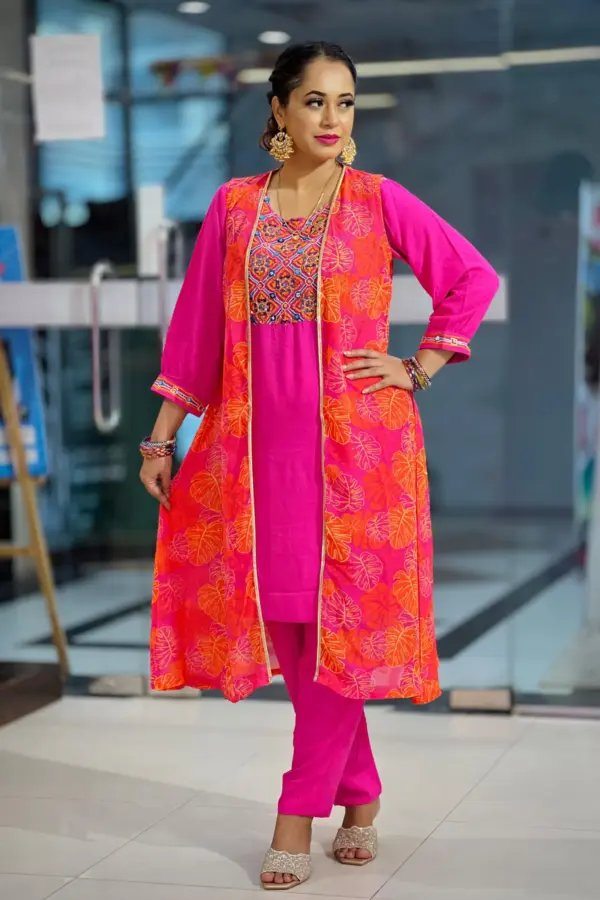 pink viscose & georgette printed shrug set