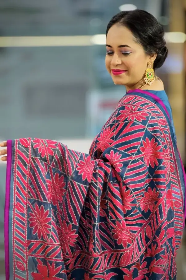 navy blue hand embroidered muslin saree